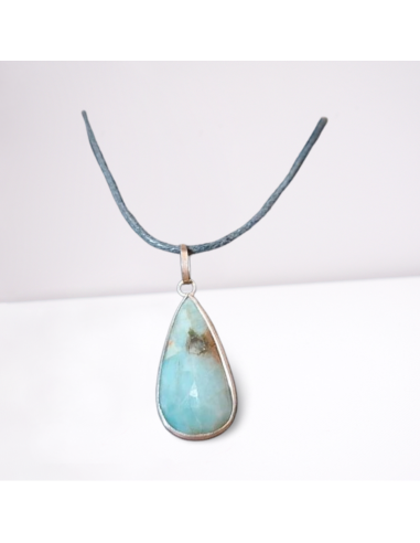 photo d'un pendentif en Amazonite facetté